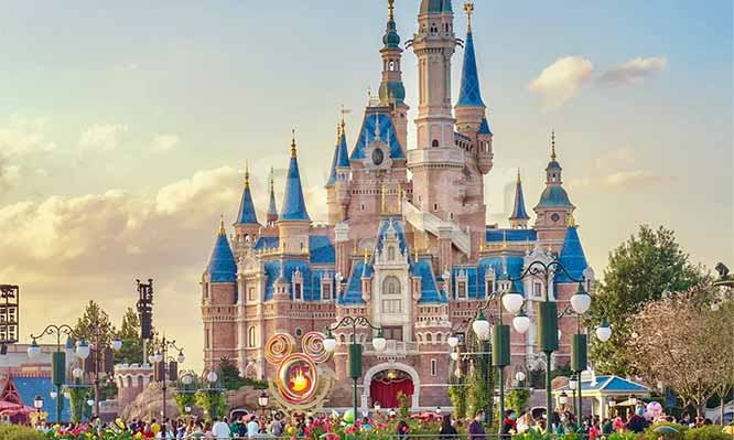 Gvider - Disney Shanghai - Shanghai - China Travel Services